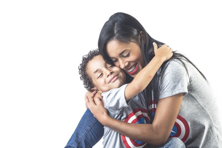7 полезных фраз для того, чтоб выстроить правильные отношения с детьми