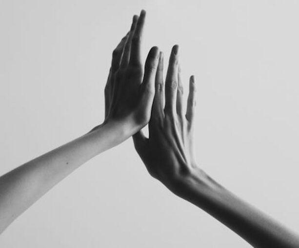 5 особенностей женских рук, на которые обращают внимание мужчины
