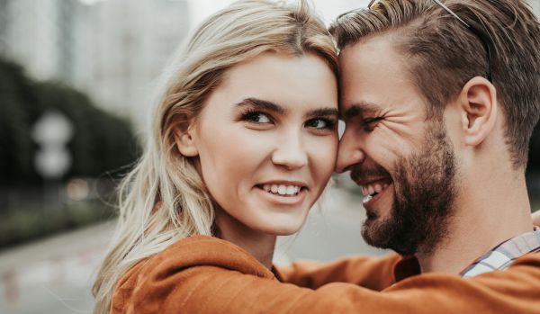 5 вещей, которые каждая хорошая женщина заслуживает от своего мужчины